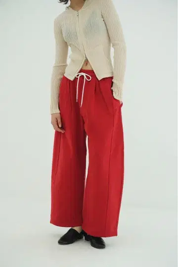 CLANE 코쿤 벌키 스웨트 팬츠