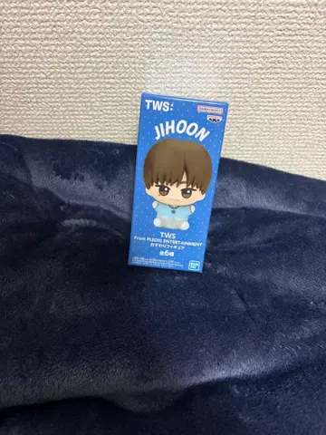 TWS 지훈 피규어