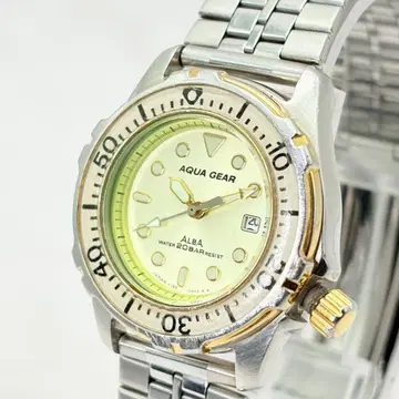 작동 SEIKO ALBA 아쿠아기어 루미브라이트 데이트 남성용 손목시계