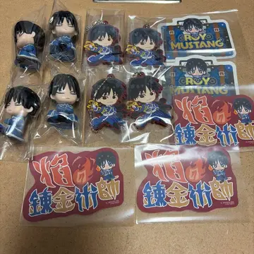 강철의 연금술사 로이 머스탱 어깨 쿵 피규어 러버 스트랩 스티커