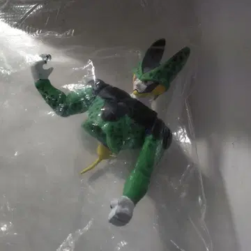 드래곤볼 셀 피규어