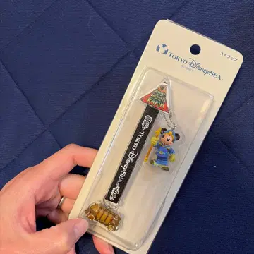 센터 오브 디 어스 미키 지저 탐사 자동차 스트랩