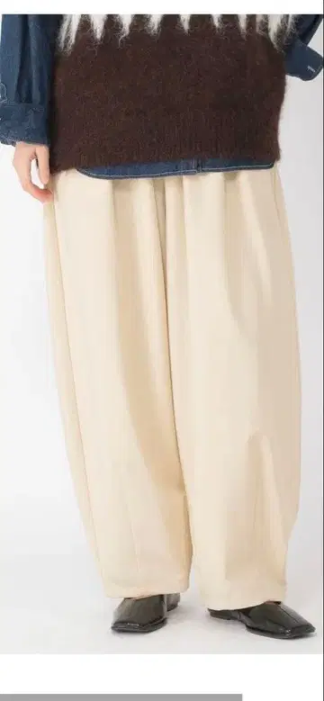 studio clip 턱 개더 와이드 팬츠 프리 사이즈