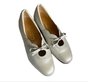 긴자 요시노야 우천 겸용 그레이지 펌프스 리본 23cm