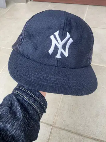 MLB YANKEES 80s 90s 빈티지 양키스 챙 안쪽 그린