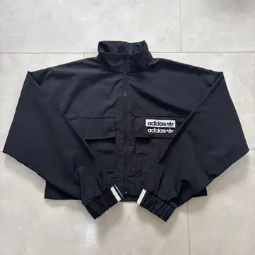 adidas 트랙탑 숏 기장