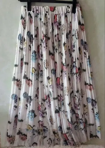 꽃무늬 플리츠 롱 스커트