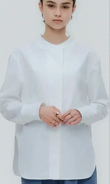 화이트 릴리 블라우스 rosymonster seventen girlish