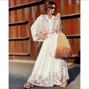 새상품 ZARA 자라 롱 스커트 스커트 마린 자수 인기 완판