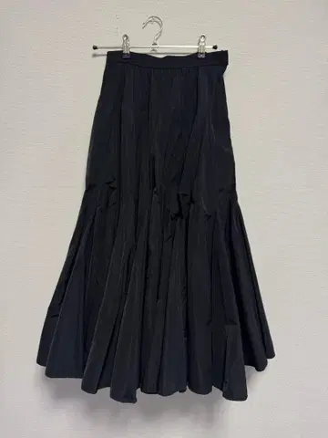 She Tokyo 블랙 플레어 롱 스커트