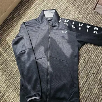 Oakley Barley 다크 그레이 자켓