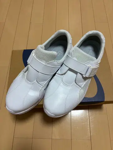 미도리 안전 간호사 신발 27.5cm