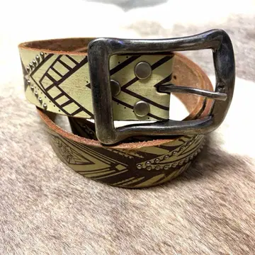 가죽 천연 가죽 네이티브 무늬 스터드 벨트