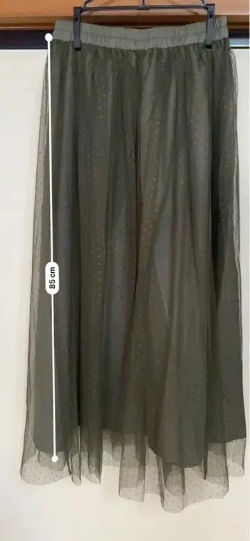 샤샤 스커트 롱 도트 카키 2장 세트 배송비 포함 미사용 새상품