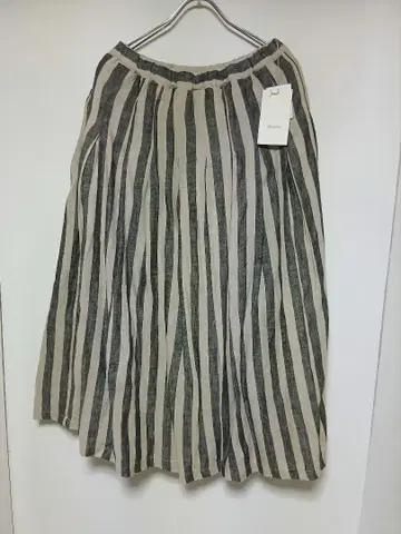 우바스크 린넨 턱 롱 스커트 [미사용 새상품]