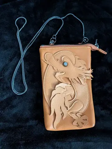 비비안 탐 드래곤 숄더백