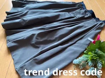 CLOCHE 토레코드 고베 야마노테 롱 스커트 카키 올리브 그린