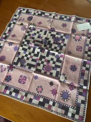 에밀리오 푸치 대형 스카프 새상품