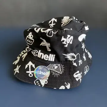 Cinelli 버킷햇 블랙