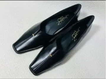 LE TALON 루탈론 스퀘어 슬릿 소프트 플랫 23.5