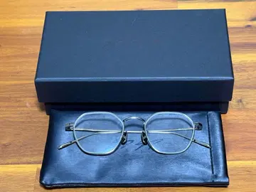 A.D.S.R. BAZ 03(clear)