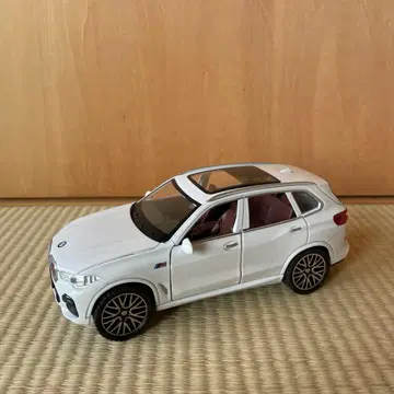 BMW X5 1/32 스케일 미니카