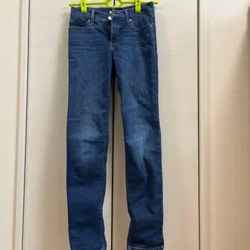 Levi's 312 셰이핑 슬림 스키니 데님 24