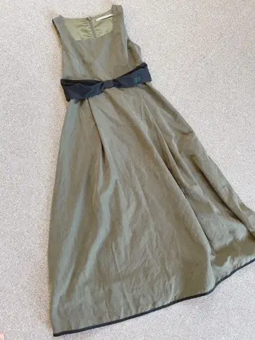 원피스 (롱 기장 메종 드 플뢰르제)