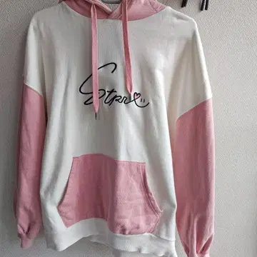 스토푸리 사토미군 후드티