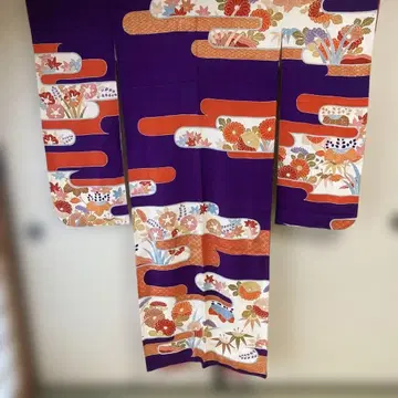 후리소데 보라색 꽃무늬 파도 무늬