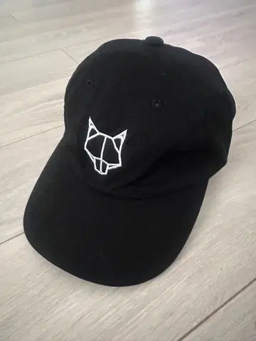 로스앤젤레스 구매 네이키드 울프 새상품 캡 모자 skims alo 힙합