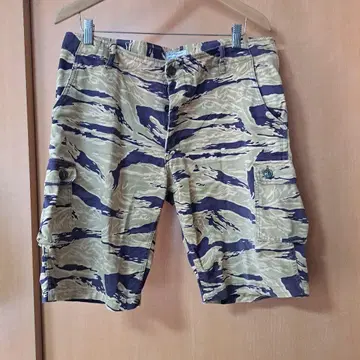 리얼 맥코이 타이거 카모 하프 팬츠 XL