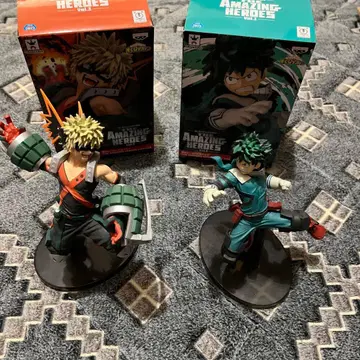 AMAZING HEROES 바쿠고 카츠키 미도리야 이즈쿠 피규어 세트