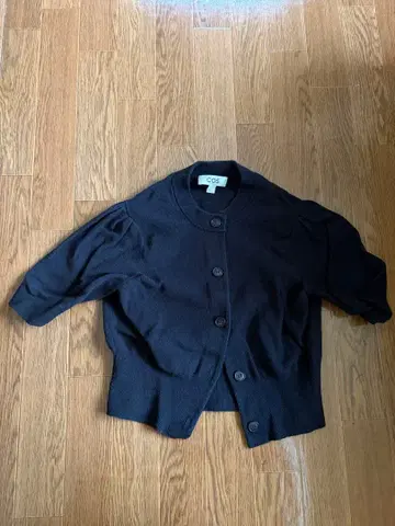 COS 오부소매 가디건 블랙 EUR XS