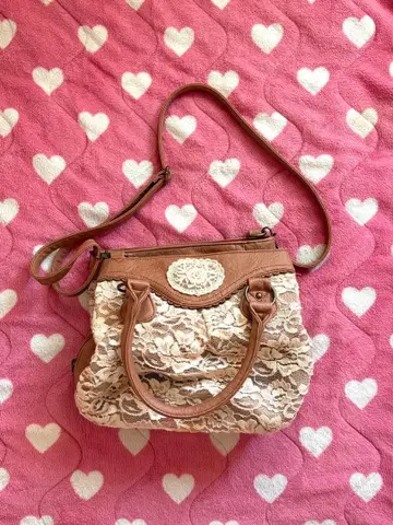 모리걸 axes femme 장미 레이스 숄더백 베이지