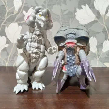 가타노조아 실바곤 울트라 괴수 시리즈 소프트 비닐 피규어