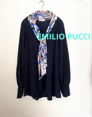 EMILIO PUCCI 에밀리오 푸치 푸치 얇은 소재 니트 네이비