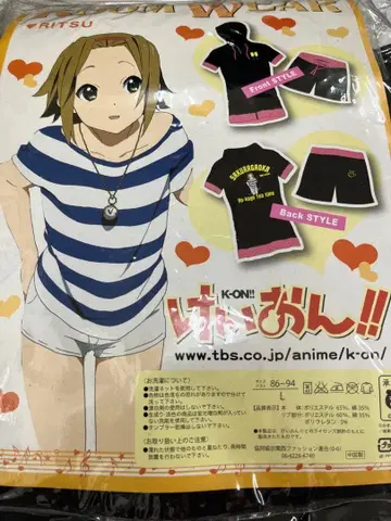 케이온!! 반팔 프린트 후드티 숏팬츠 룸웨어 타이나카 리츠