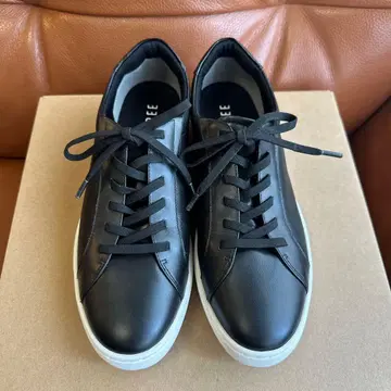 B-THREE 블랙 스니커즈