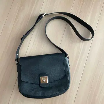 FURLA 훌라 숄더백 블랙