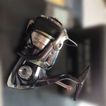 SW 스피닝 릴 블랙/실버