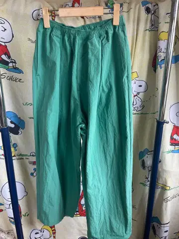 가격 인하! 베리떼꾸르 Veritecoeur 그린 팬츠 바지 그린