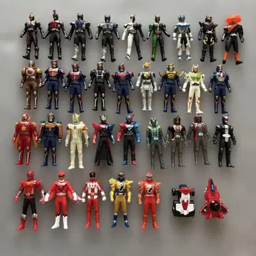 가면라이더 슈퍼 전대 소프트 비닐 32체