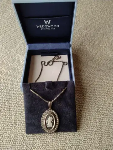 Wedgwood 펜던트 목걸이