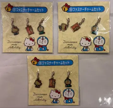 6052 키티 x 도라에몽 지퍼 참 3세트