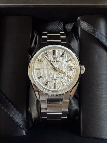 타임세일! 그랜드세이코 SLGH005 백자 나무 고급