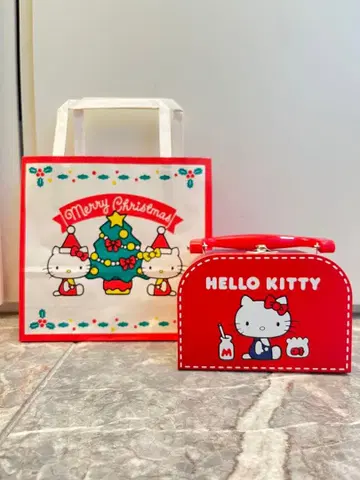 헬로키티 한정판 백 포함 미니 가마구치 지갑 Hellokitty