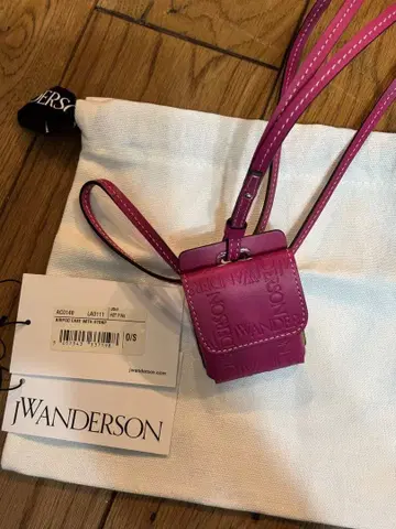 [ 미사용 ] JW ANDERSON 에어팟 케이스