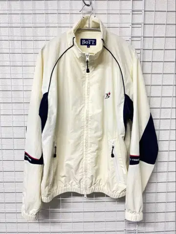 BOTT 래글런 트랙 재킷