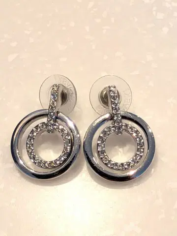 Swarovski 귀걸이